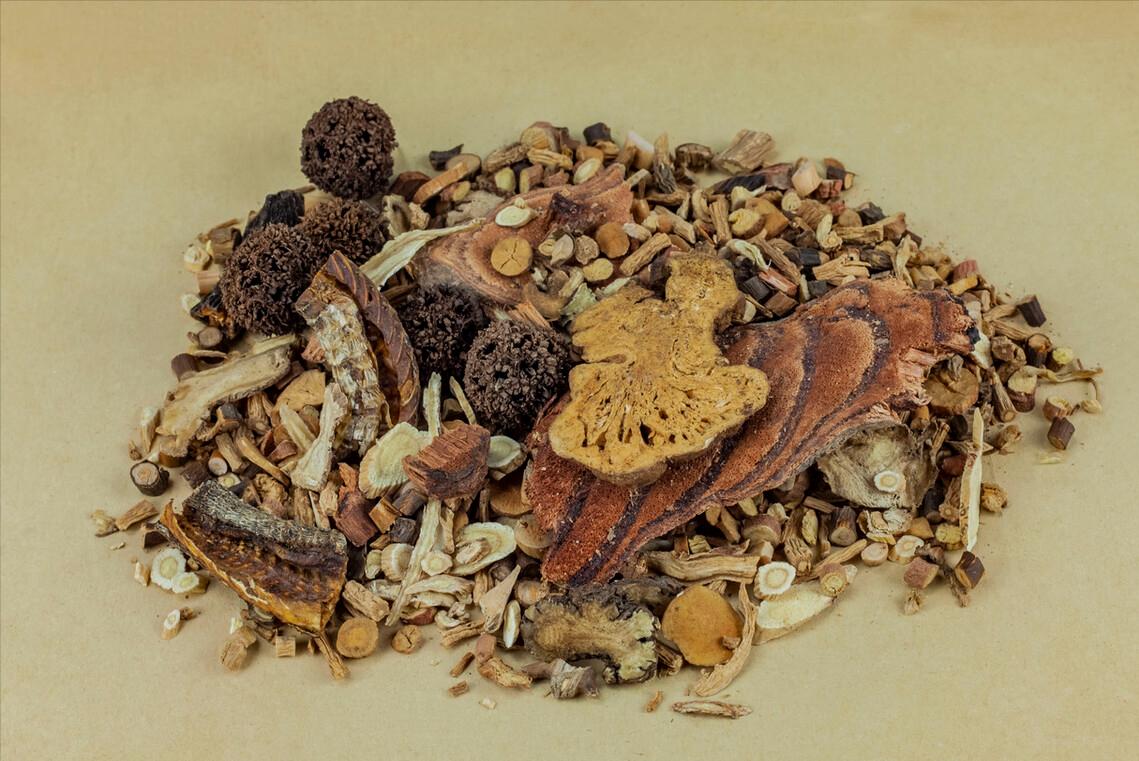 名老中医四味药方横扫囊肿结节,一个活血化瘀的千古名方