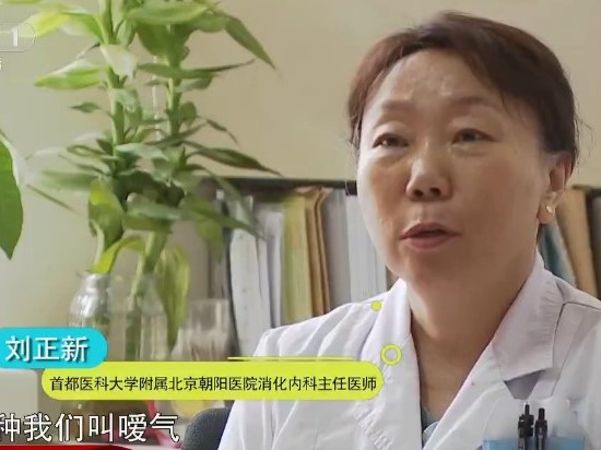 打嗝就怀疑自己得癌症,打嗝竟可能是疾病信号