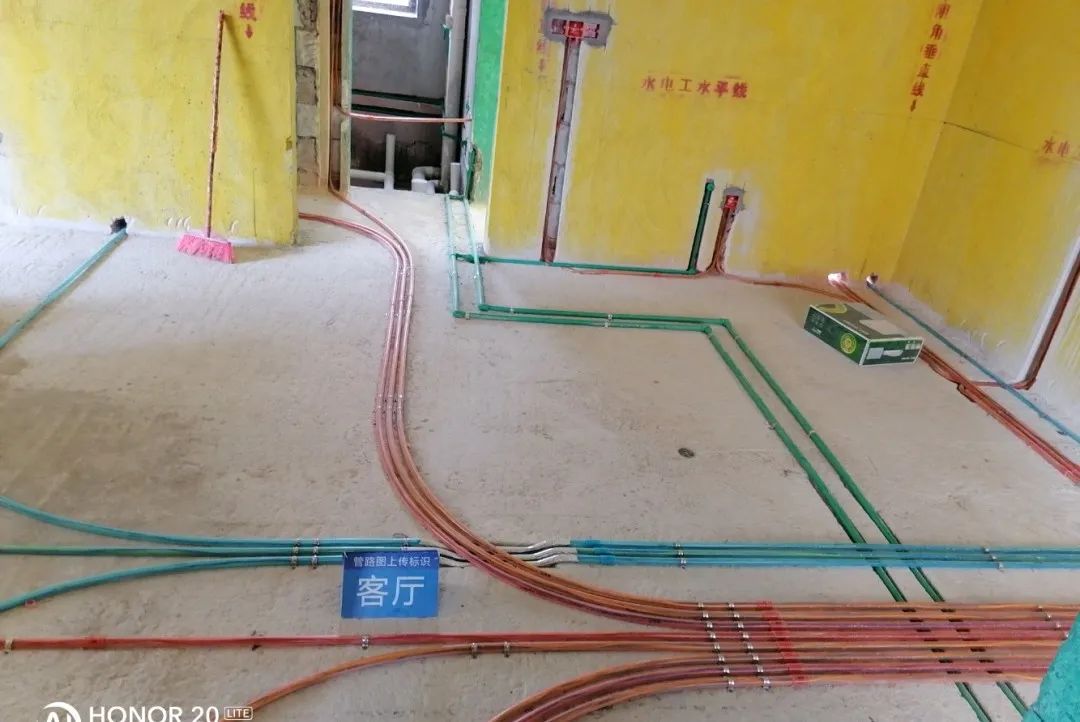 松芝管道质量怎样,PVC阻燃绝缘线管款式