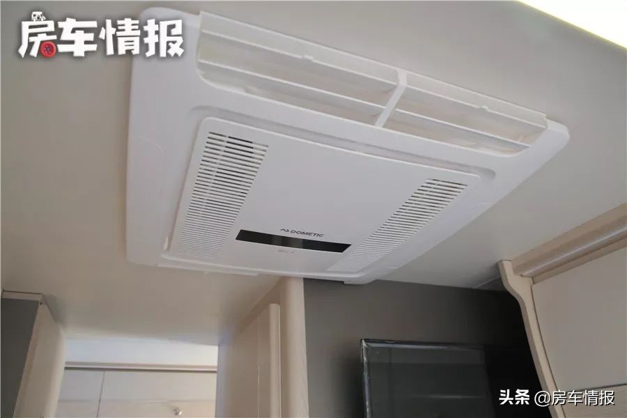 江铃d-max底盘单排皮卡房车怎么样,神行太保d-max硬升顶皮卡四驱房车