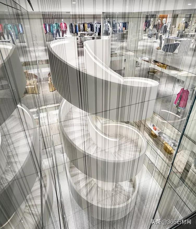 全球18家奢侈品店的大理石楼梯踏步欣赏，美哭了
