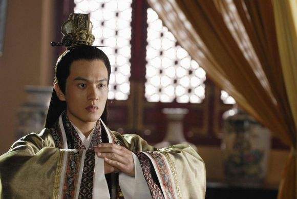 公子扶苏是个怎样的人,如果扶苏成为秦二世,可以让秦长治久安吗