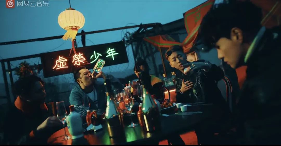 FANXYCHILD|韩国最时髦crew出新歌，先来认认都有谁