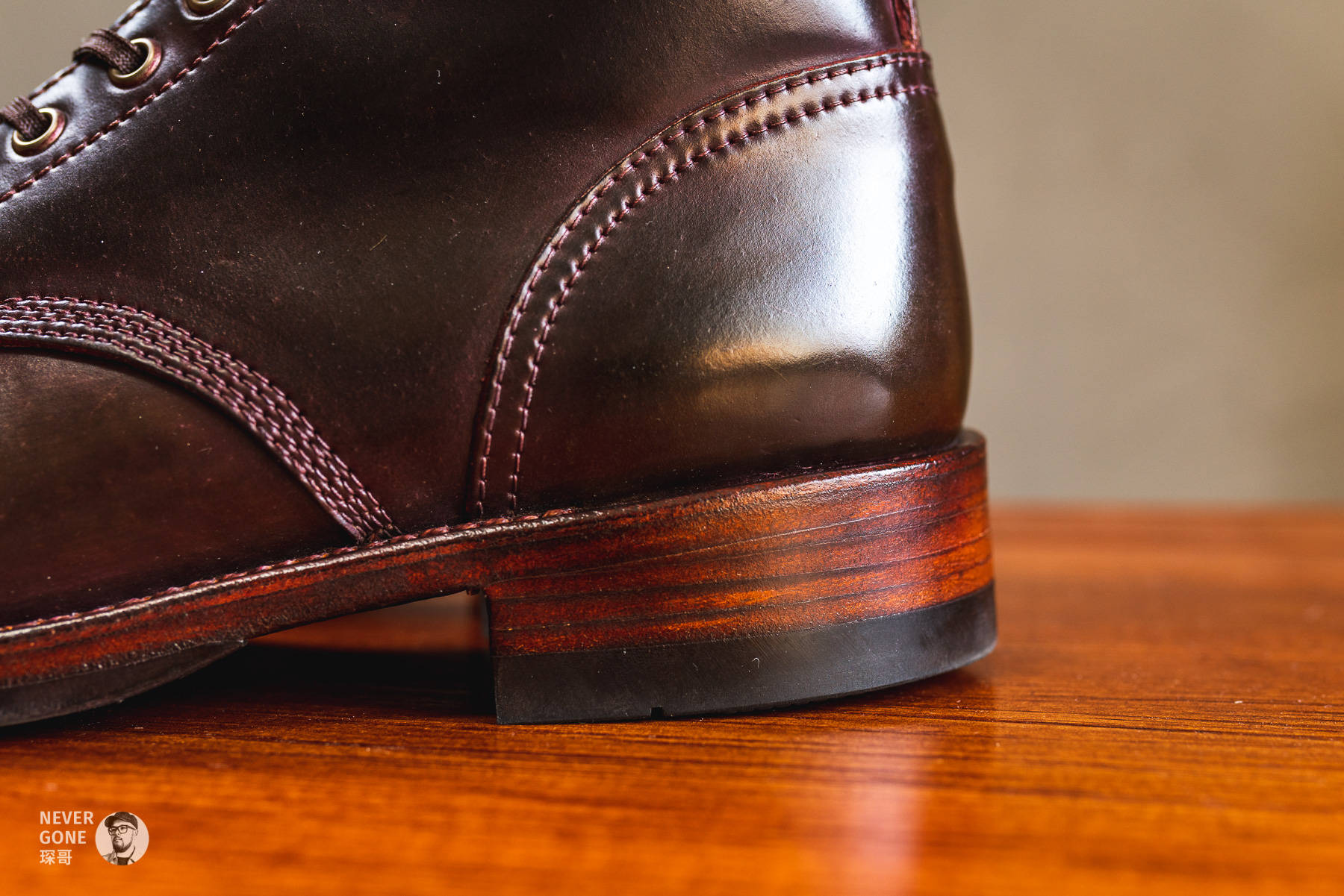 “靴皇”之一？要价10000的JulianBoots马臀皮工装靴开箱