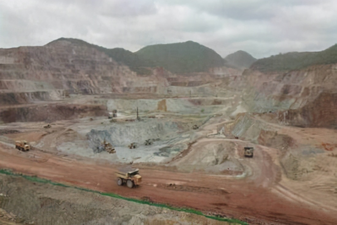 缅甸每年给佤邦多少军费,缅甸果敢同盟军的军费和武器来源