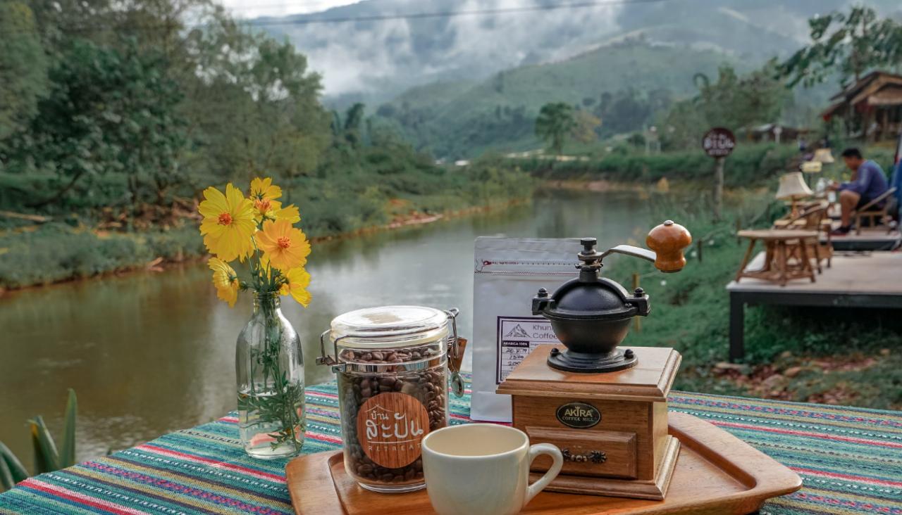 只需800铢，南府在群山中喝手磨咖啡