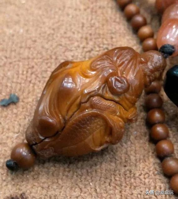 橄榄核雕如何开裂得快点图片,橄榄核雕如何开裂得快一点图片