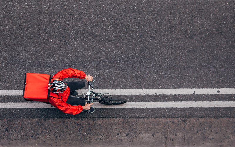 年轻人送外卖赚钱吗,年轻人送外卖是为了什么