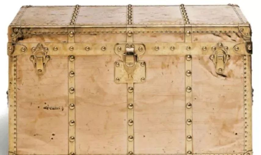 lv出过的行李箱,lv百年款