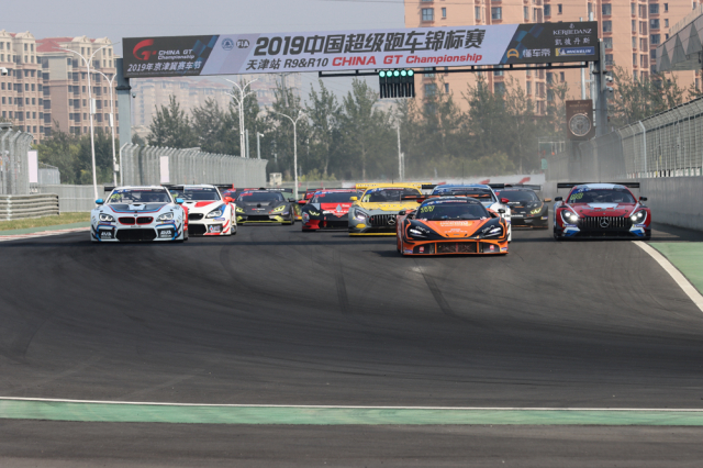 佳能eos90d价格趋势,佳能eos90d镜头购买推荐