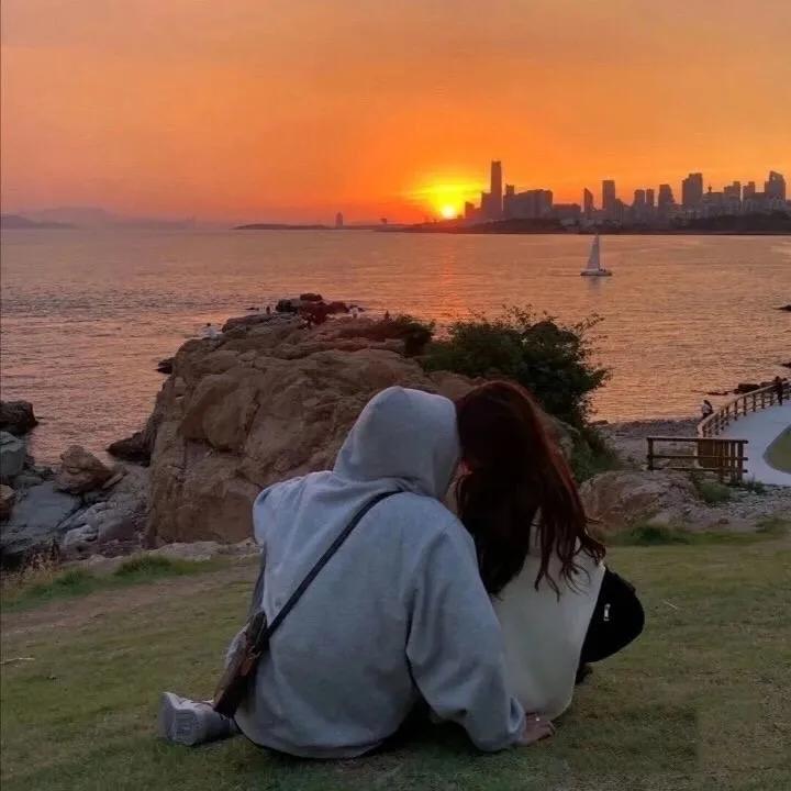 新鲜感过了好像变得不重要了,新鲜感一过就什么都不是了