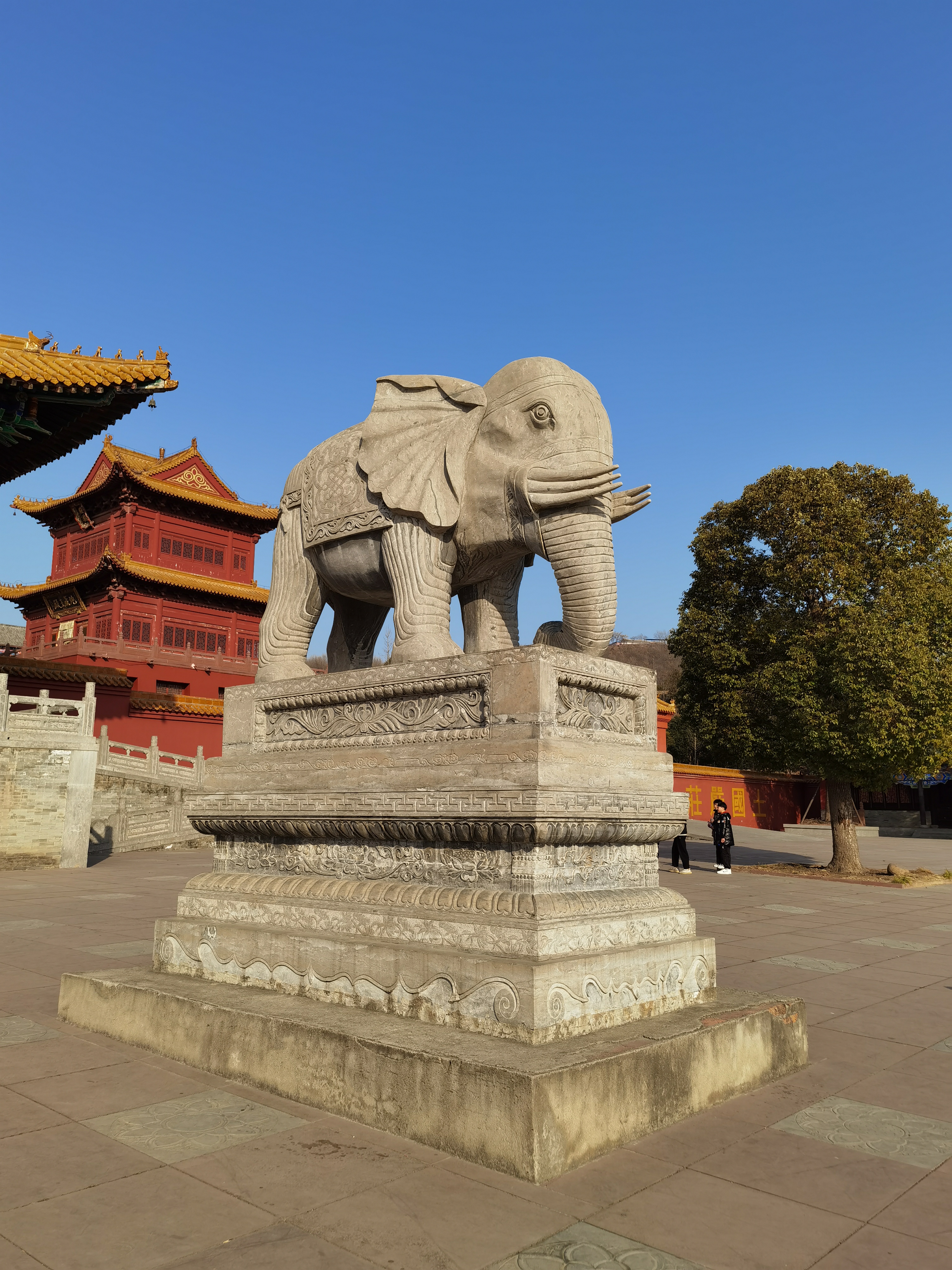 河南省平顶山市有没有大型寺庙,平顶山有哪些佛教寺院