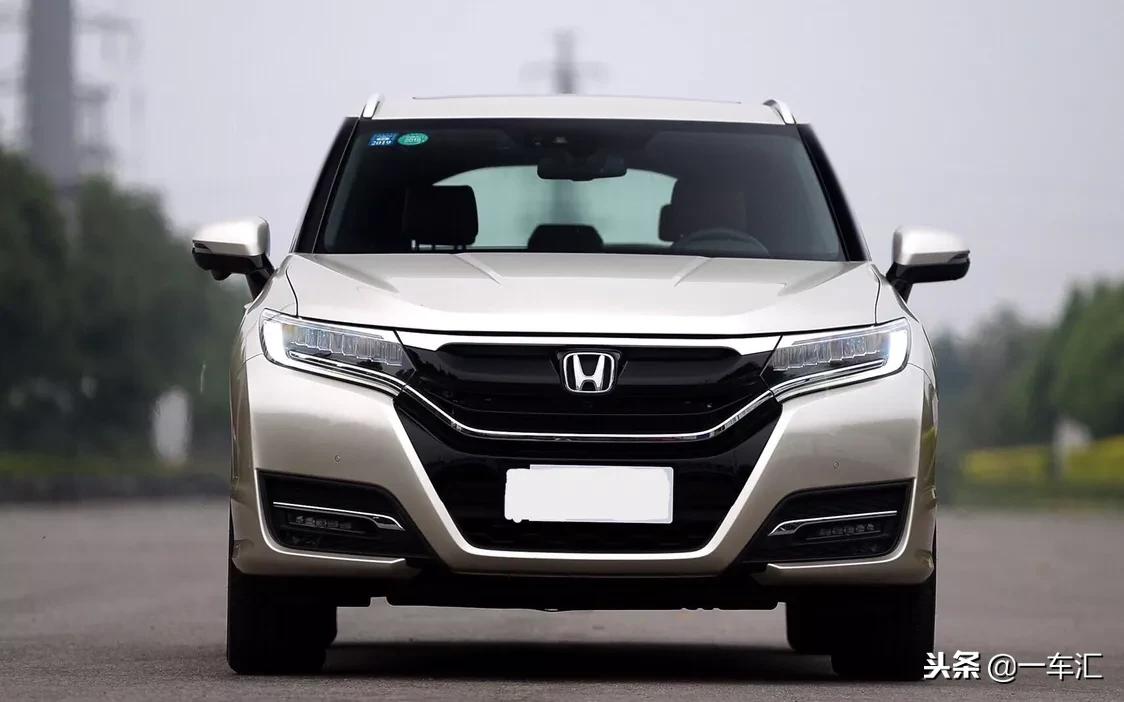 本田urv和冠道到底哪个更漂亮好看,ur-v2020款和冠道有什么区别