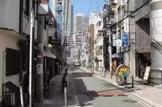 日本古玩市场视频,日本古董市场攻略