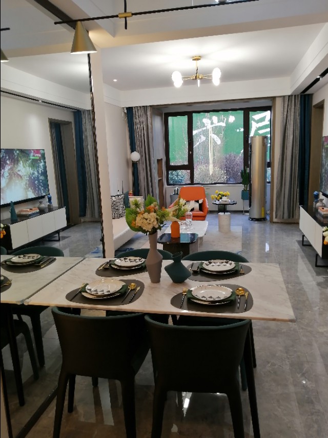 绿地样板房120平方米的,绿地样板房家具