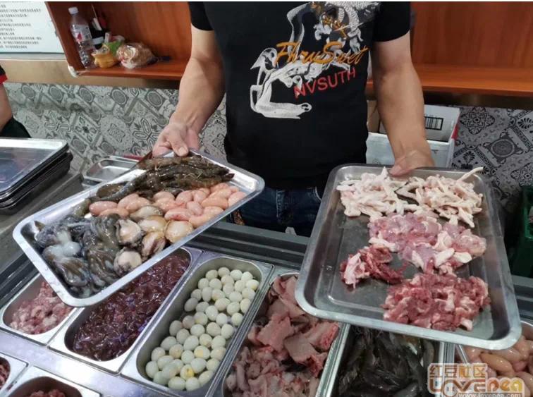 南宁一碗米粉356元是真的吗,在南宁吃一碗天价米粉