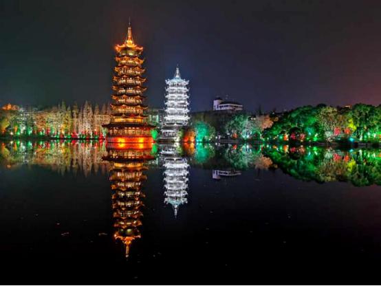 闅旂鏈熼棿閬囦笂涓浣宠妭,闅旂婊℃湀