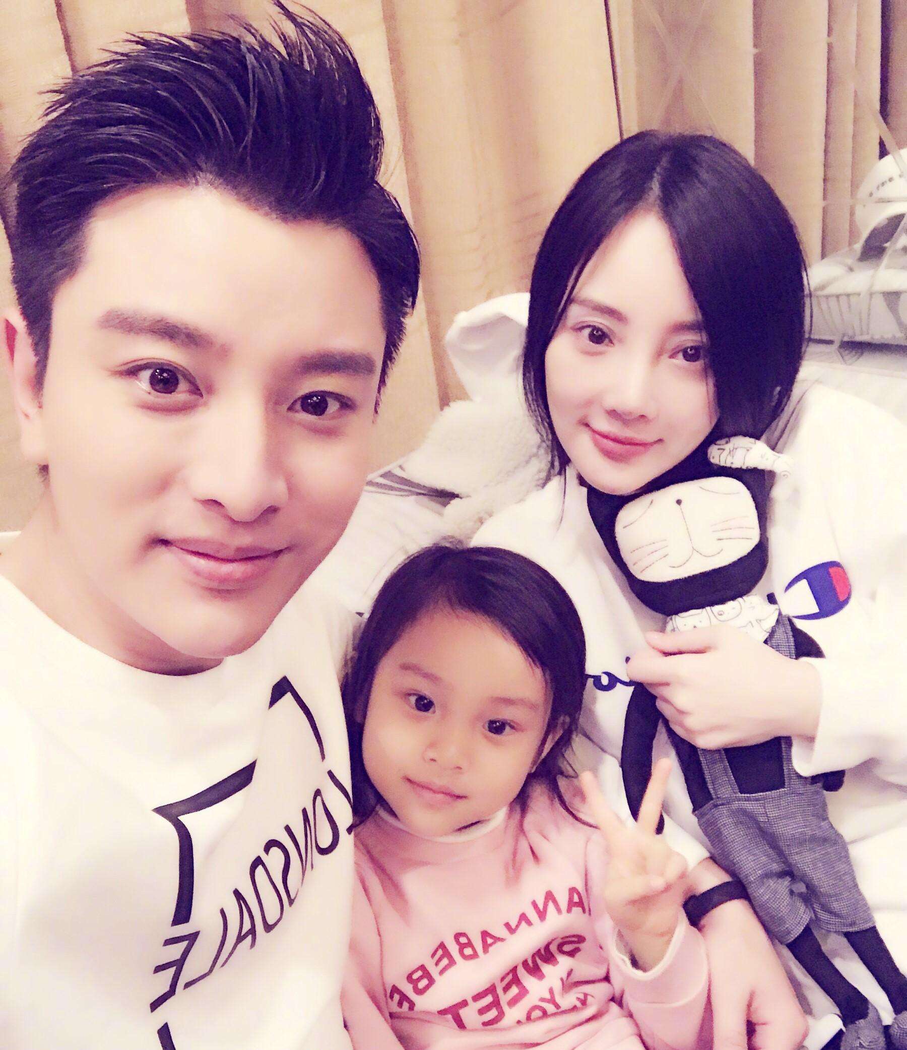 李小璐为什么还能这么高调复出,李小璐2017年生日祝福