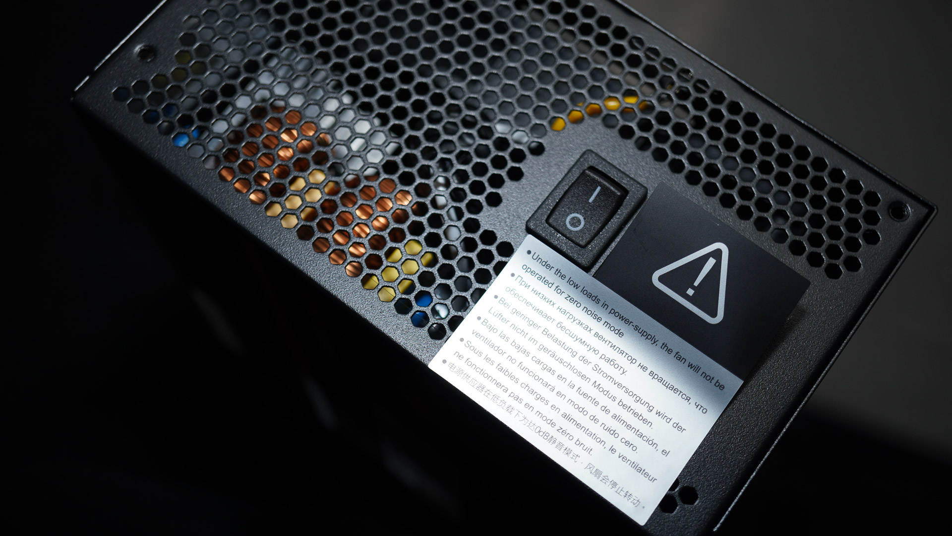 超别墅！给工作室电脑搬进海盗船+骨伽的新家