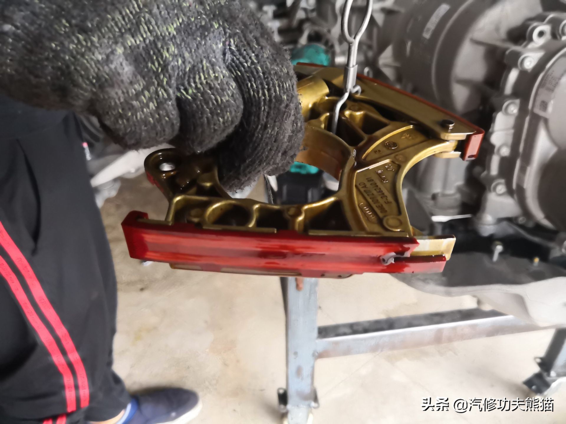 奥迪a8l烧机油严重有什么征兆,奥迪a8l烧机油现象普遍吗