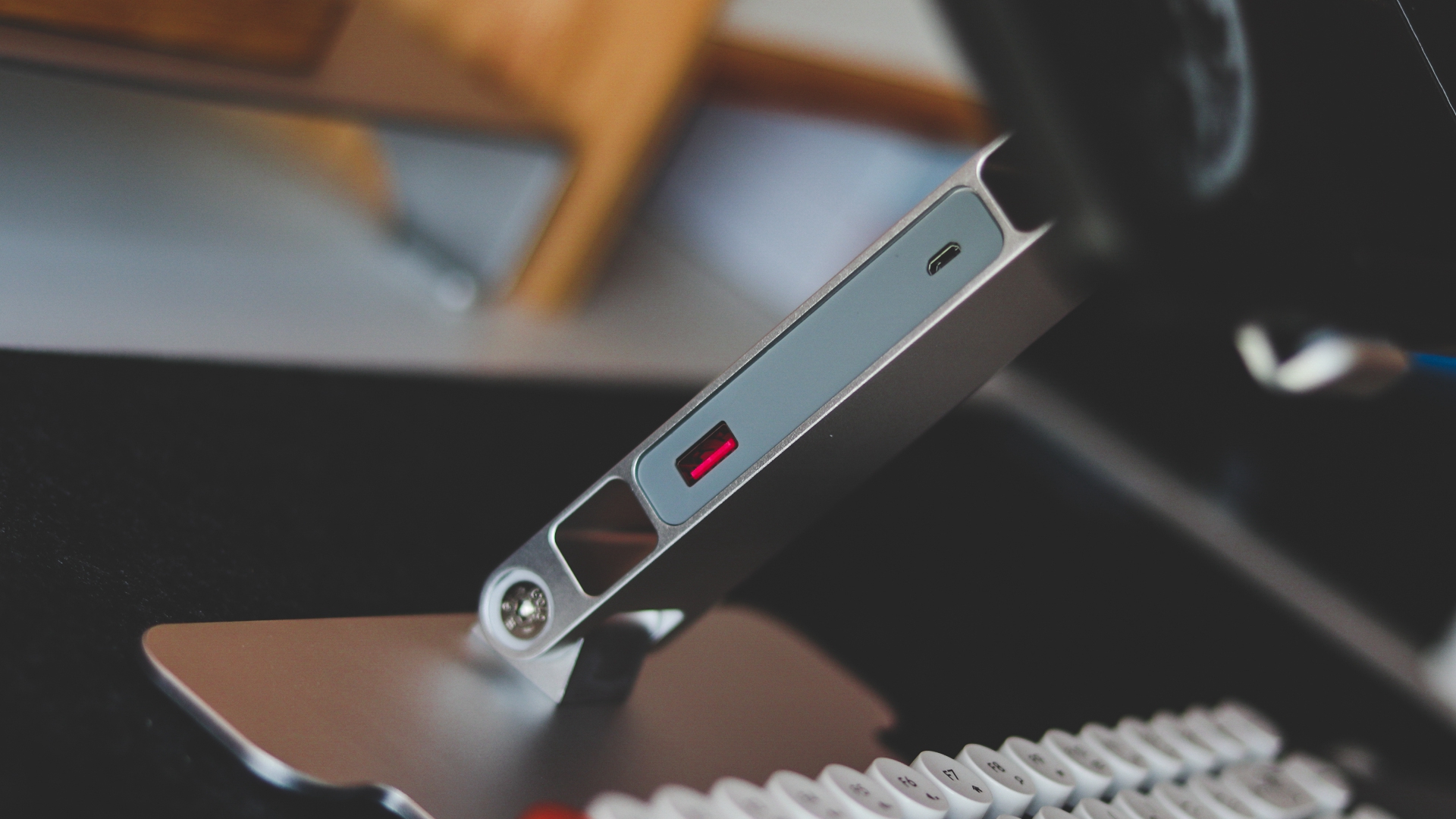 笔记本夏季怎么样散热,如何选择笔记本散热器