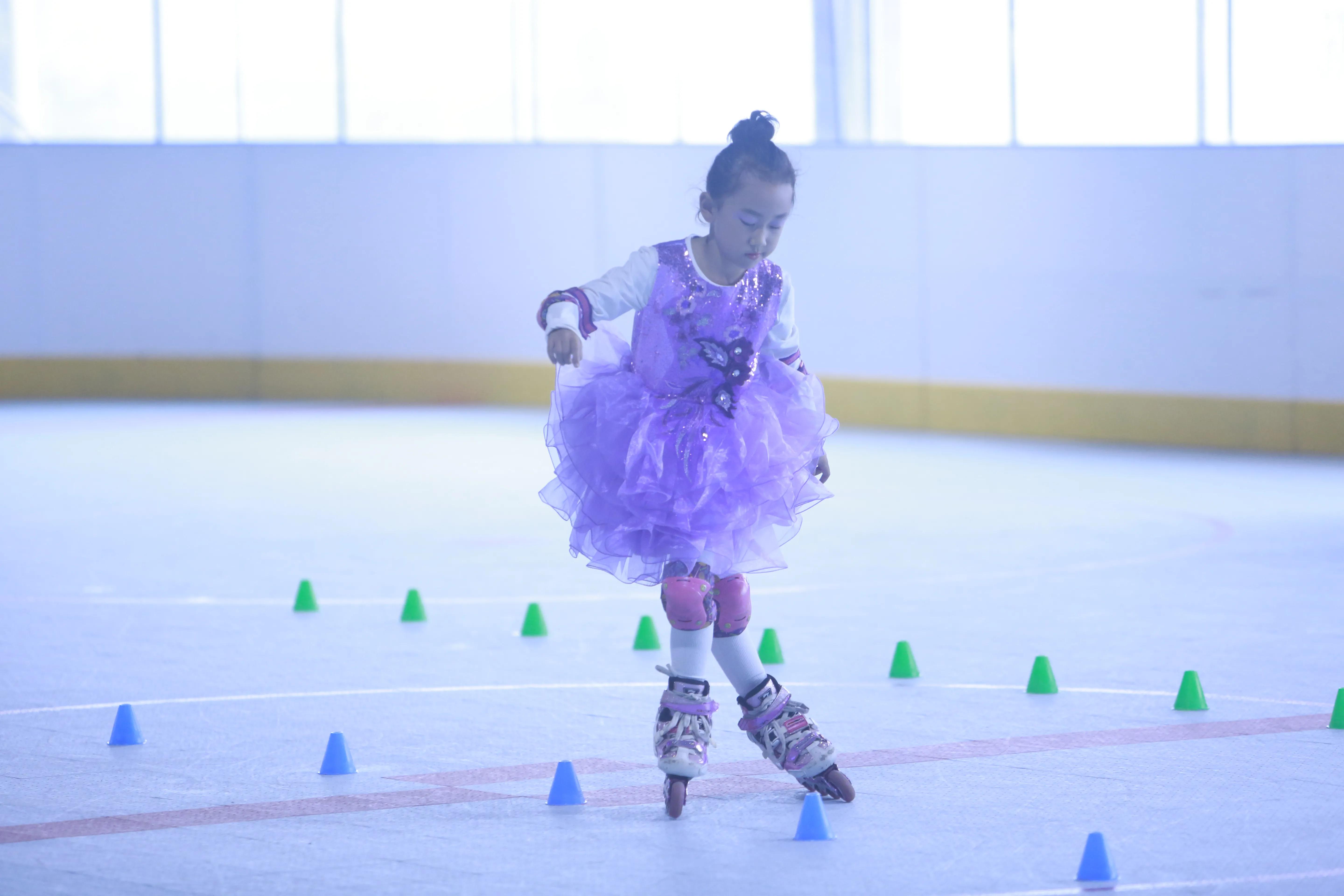 滑圣顿城市轮滑俱乐部,目前以斩获12金8银4铜!山西省