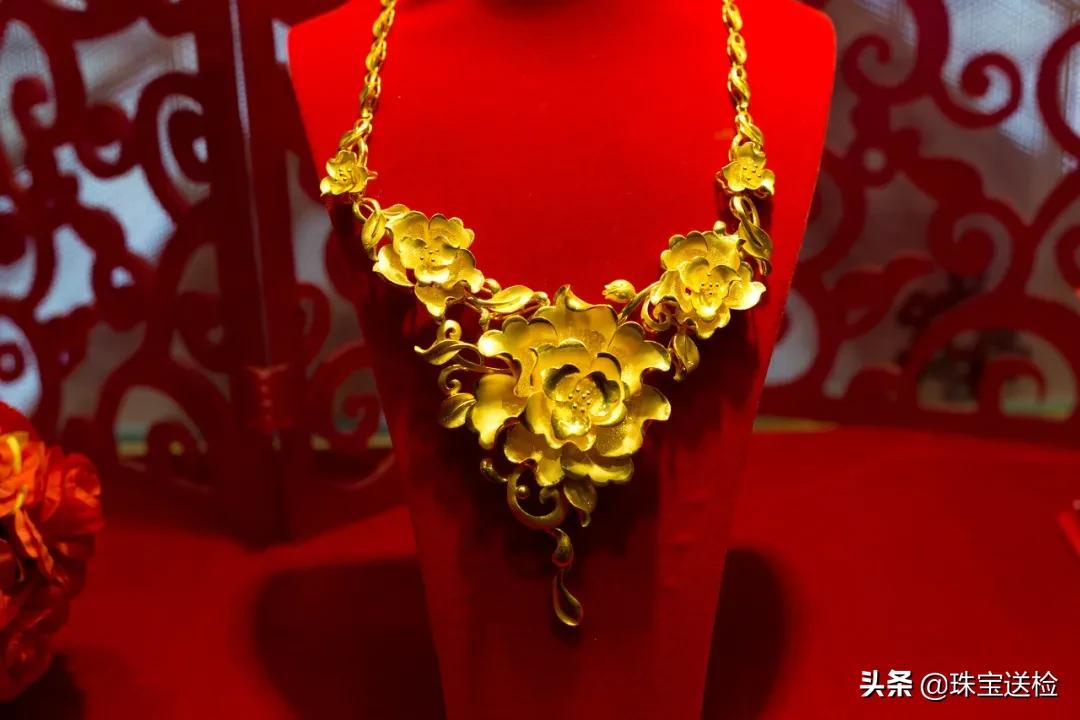 从“中国大妈”到年轻人，黄金珠宝消费人群迎来大洗牌