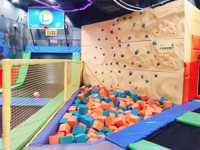 兰州反弹蹦床主题公园,兰州蹦床主题公园票价