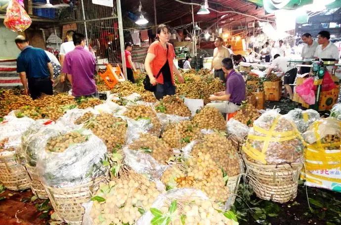 重庆月入1万的10个冷门副业 (在深圳月入2万的副业有哪些)