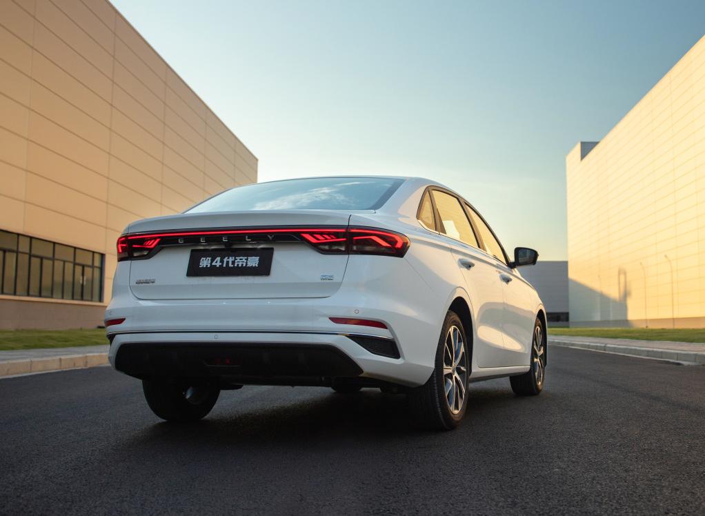 17年帝豪优点和缺点,2018款全新帝豪车评