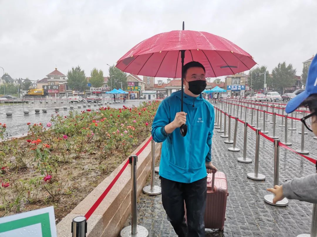 绿岛“背影”|这些瞬间,因为有你而更温暖难忘!