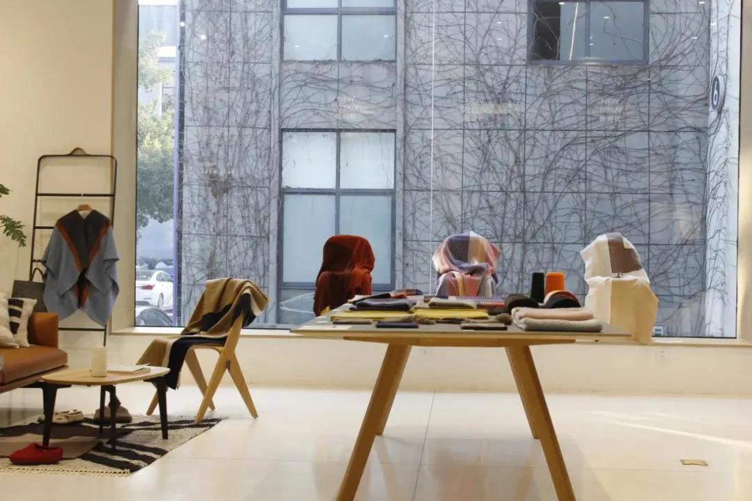 民族文化与时尚潮流结合,民族文化和潮流文化的碰撞