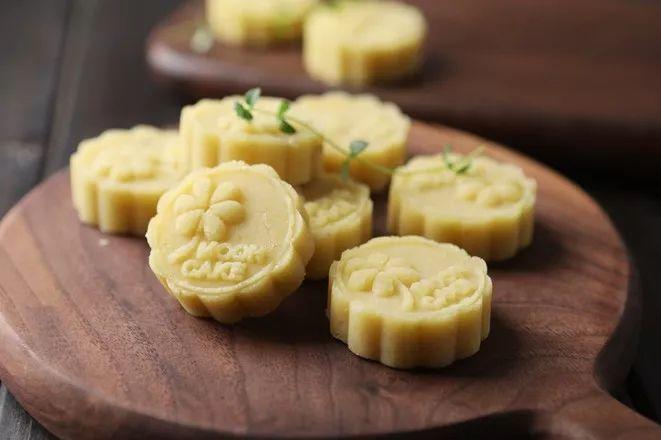 中国菜谱的所有菜对应的英语翻译,中国菜英语翻译