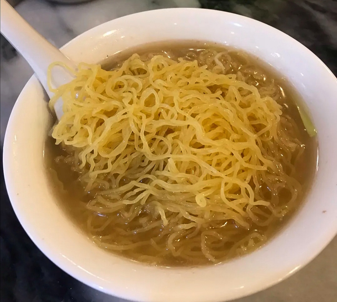 东华西路五十载老牌云吞面，老广口碑一直贬褒不一出品究竟如何？