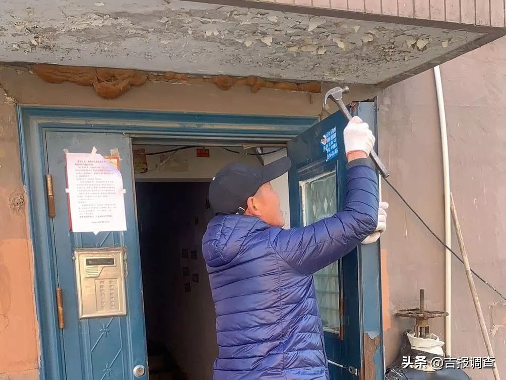 为楼道“送温暖”，柳河县中岗街道这件事做得真让人温暖！