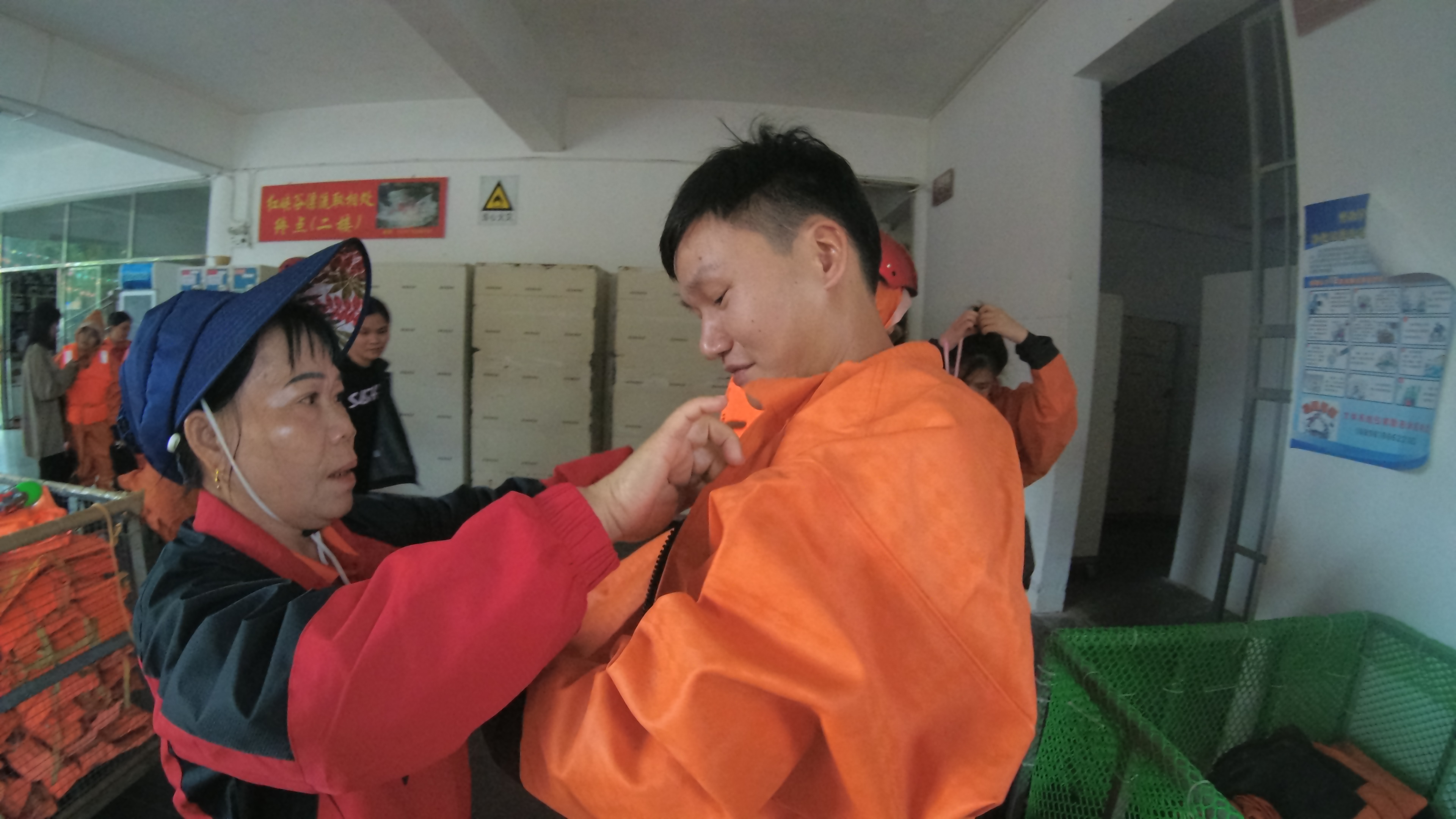 五指山红峡谷漂流一日游,五指山红峡谷漂流后还可以去哪玩