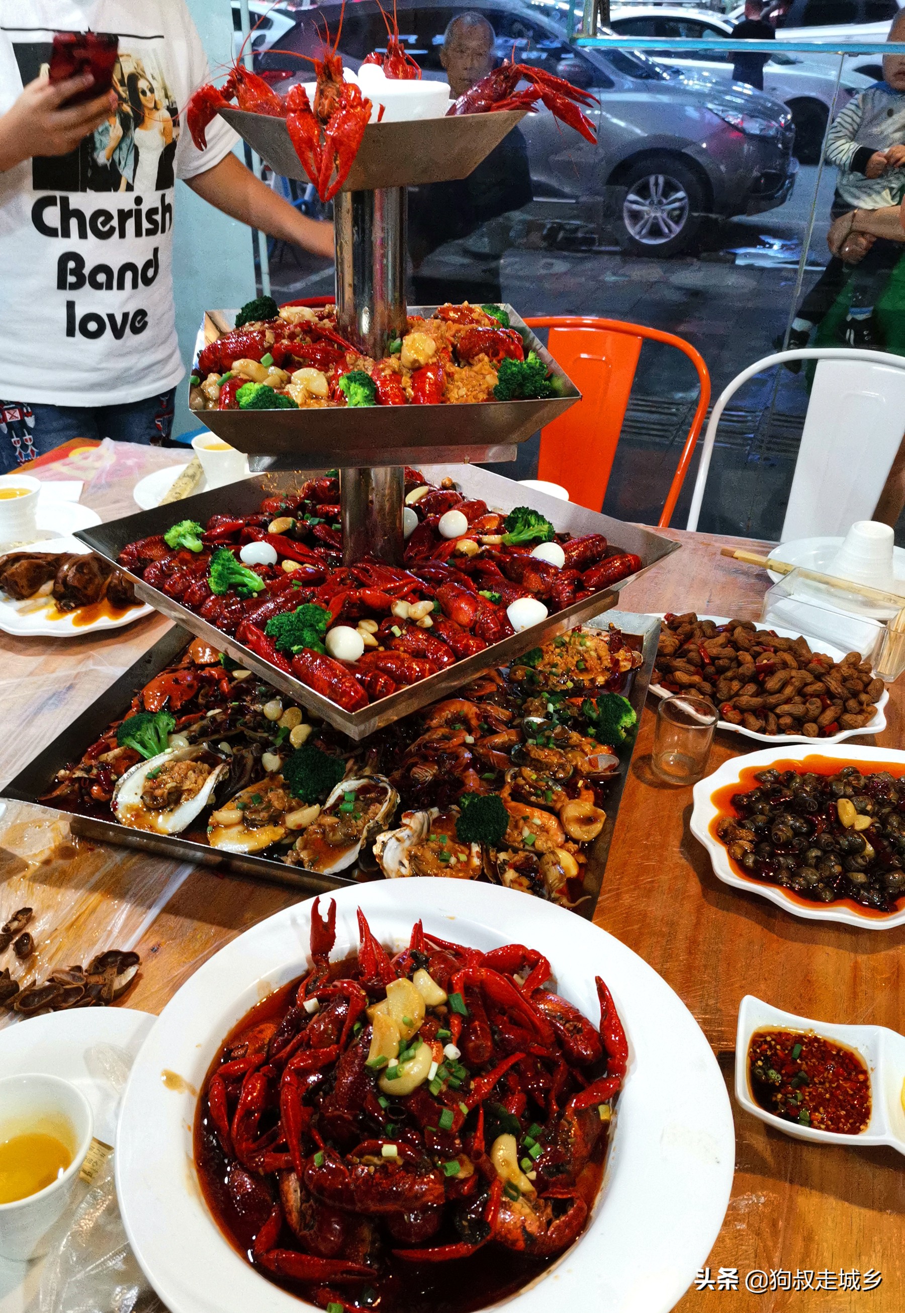 四川南充:这家网红霸王虾,让狗叔“丢人现眼”啊!