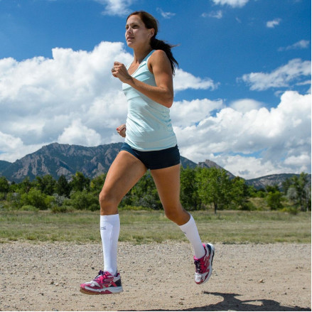跑步停止一个月该怎样恢复跑步,分享多年跑步技巧经验避免受伤