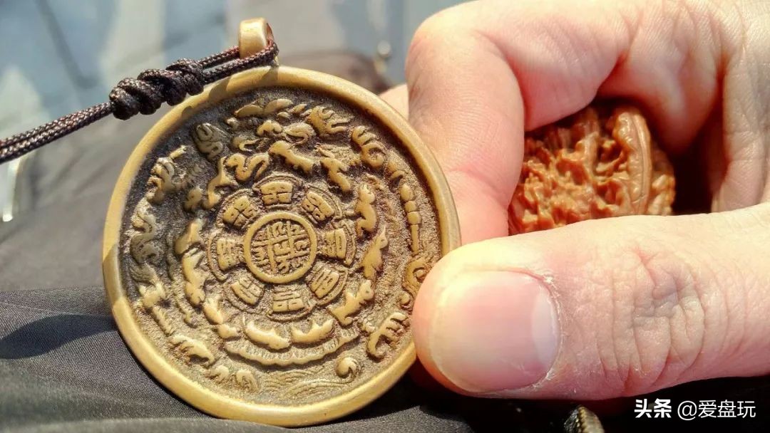 文玩佛珠老炮,文玩手把件打法图解