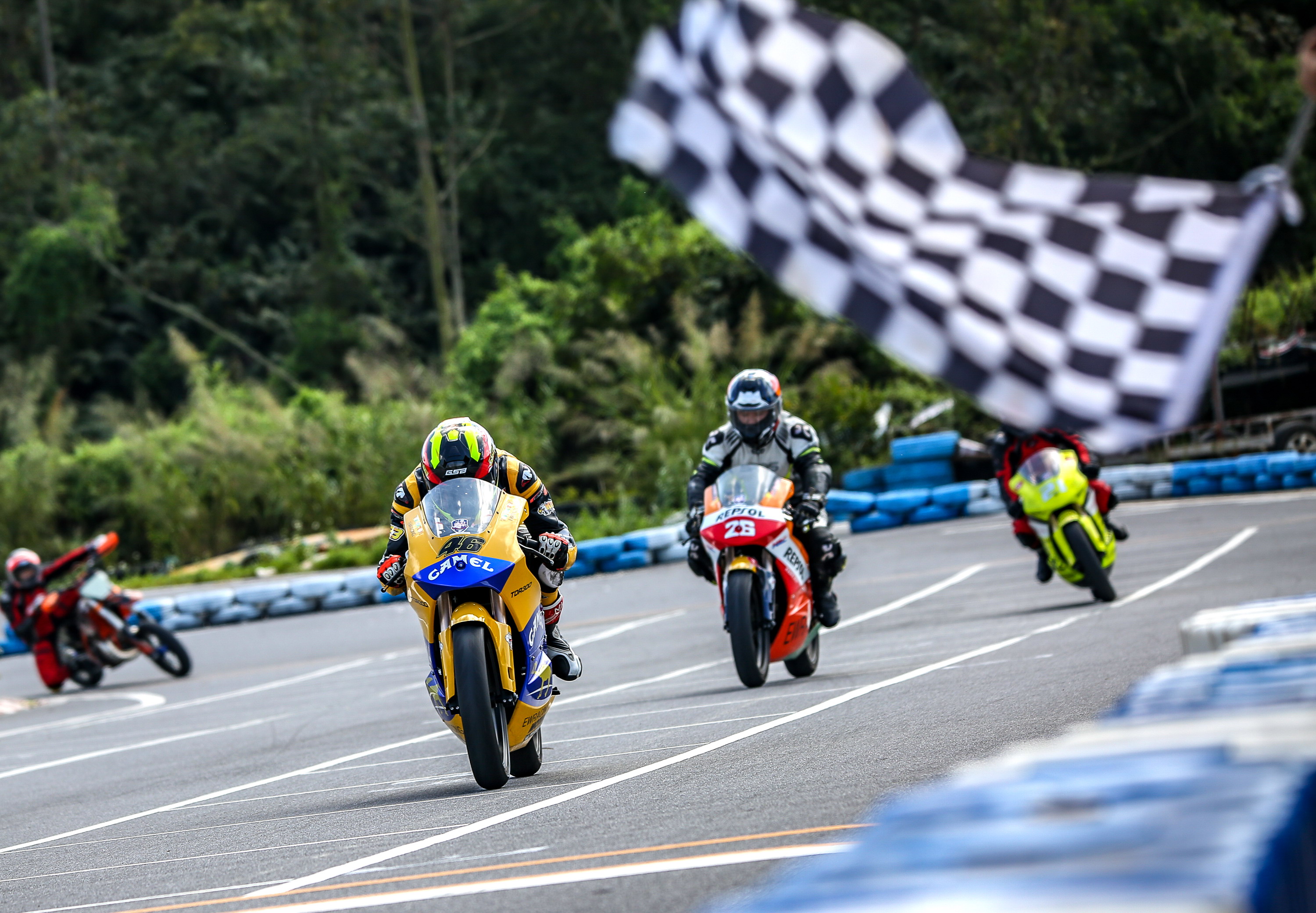 大河马赛车场试车,大河马赛车场摩托车比赛