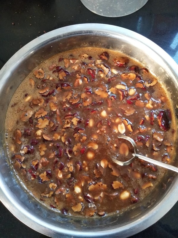 在家只用枣怎么做枣糕,自制枣泥枣糕不用打蛋器