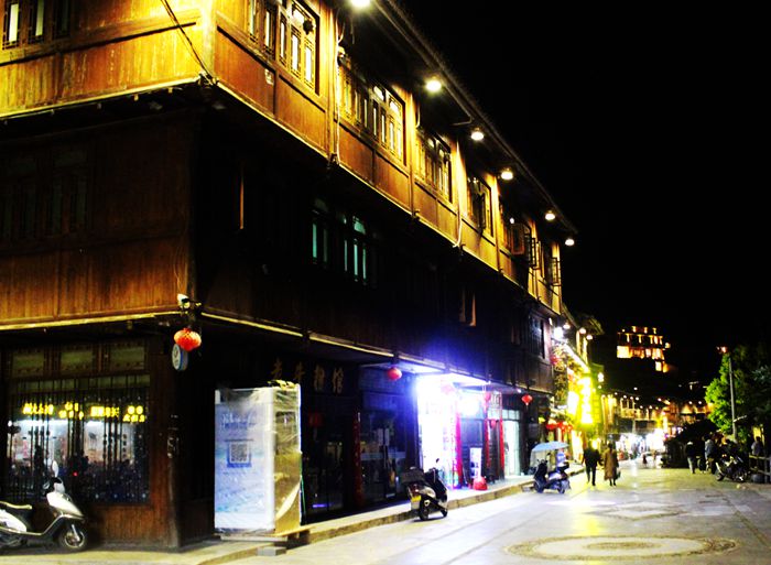 贵州省少数民族侗寨,贵州肇兴侗寨和千户苗寨的区别