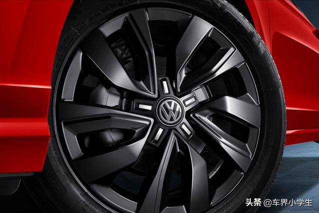 一款适合年轻人开的轿跑大众cc,19年大众凌渡230风尚版值得入手