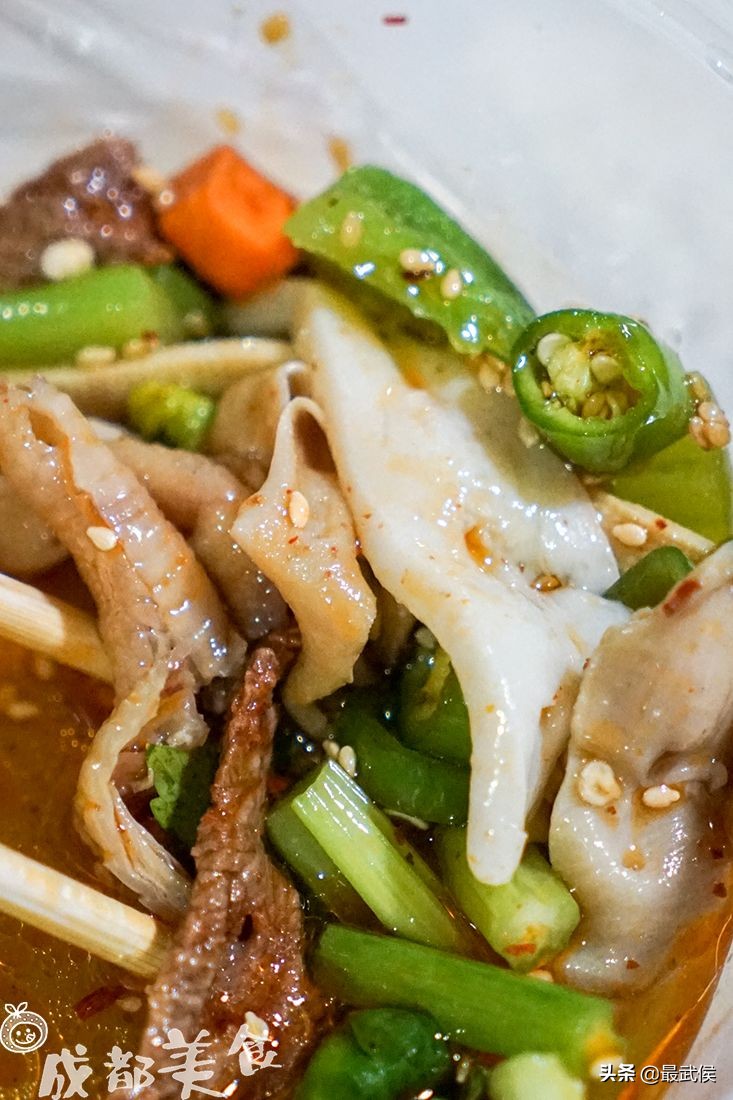 这条酒吧一条街知道的人都不年轻了！