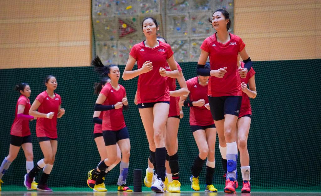 张常宁郎平新消息,中国女排张常宁与郎平视频