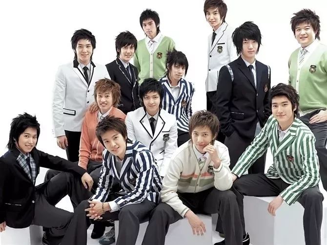 韩庚卢靖姗大婚！背后是一个过气偶像“自杀式”崛起的惨烈之路