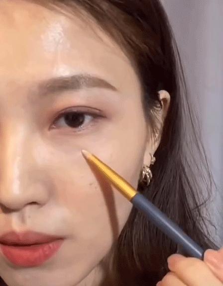 30个化妆小技巧视频教程,30个变美的技巧