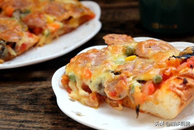 自制披萨的超简单做法,自制披萨最简单的方法