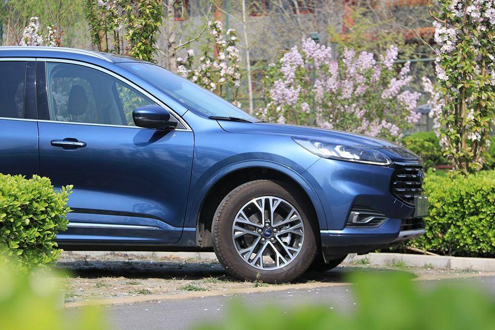 新款crv与锐际怎么选,cr-v和锐际哪个更值得买