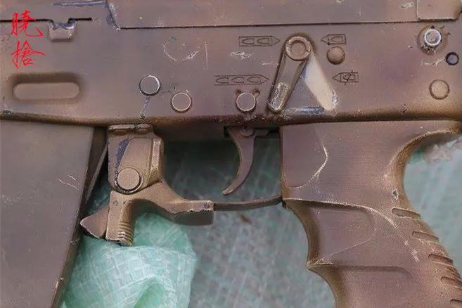 ak12枪械解析,科技以换壳为主